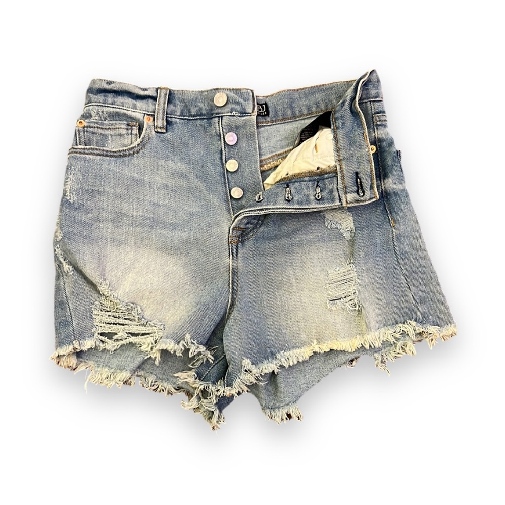 Distressed jeans shorts | Size: 5/27